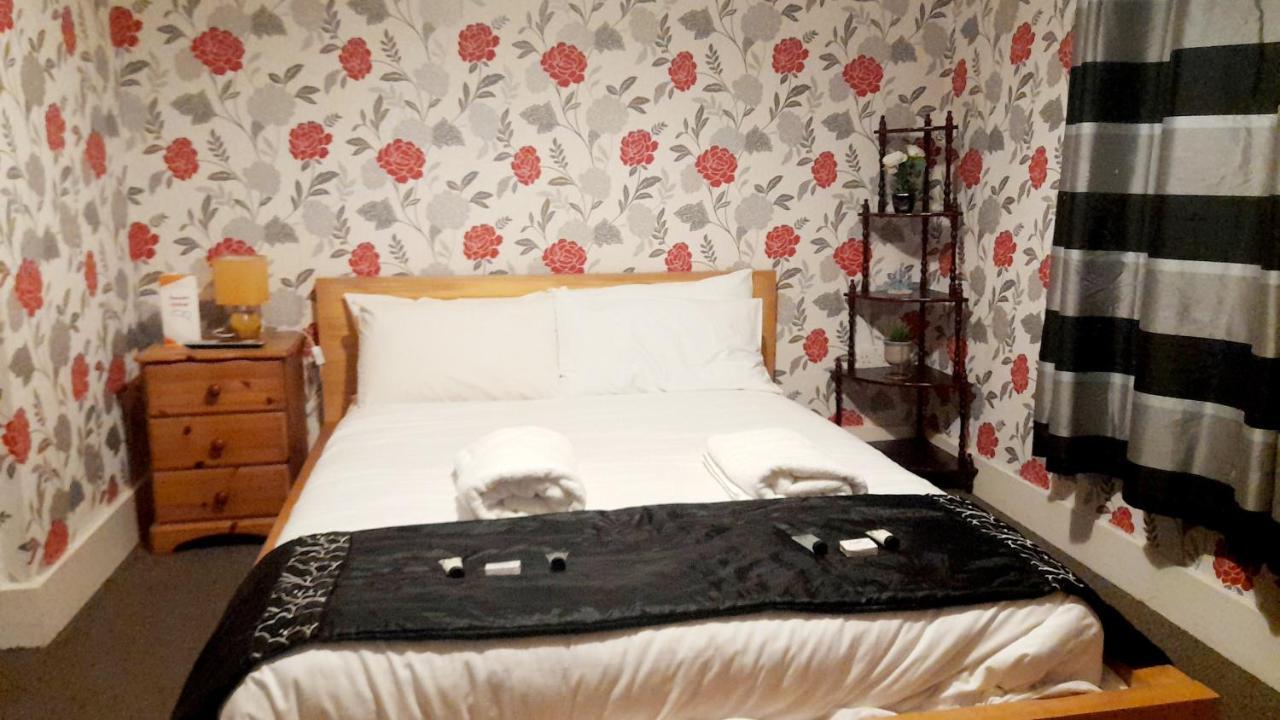 Penzance Cottage ภายนอก รูปภาพ
